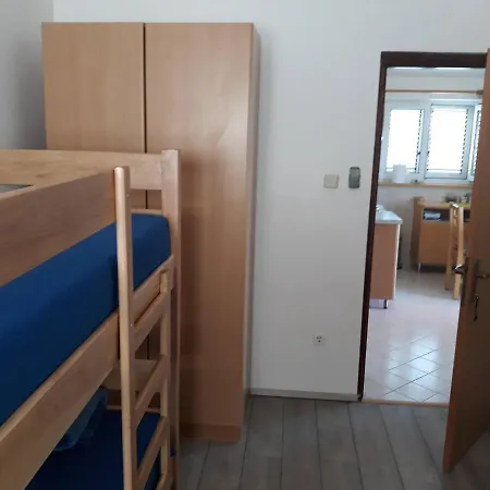 Guest house Ap Melkior Povljana