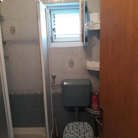 Guest house Ap Melkior Povljana