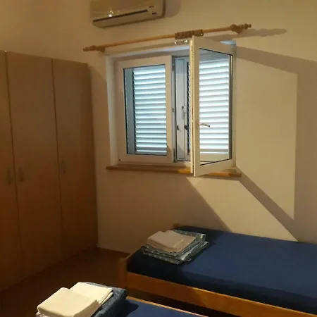Guest house Ap Melkior *
